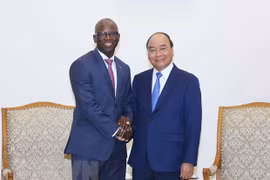 PM receives outgoing WB Country Director 