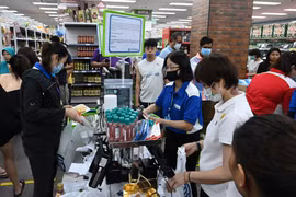 Singapore’s March retail sales see biggest drop in 22 years due to COVID-19