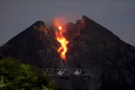 Indonesia issues warning as Mount Merapi erupts again