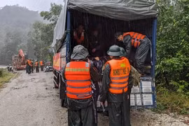 PM orders swift landslide relief in Thua Thien-Hue