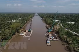 Tien Giang: over 7.6 billion VND for anti-saline intrusion facilities 
