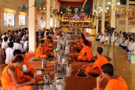 Front leader extends best wishes to Khmer people on Chol Chnam Thmay