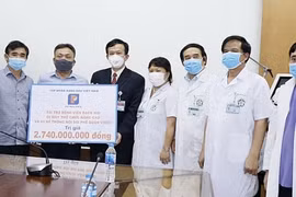 Petrolimex arms leading hospital to fight COVID-19