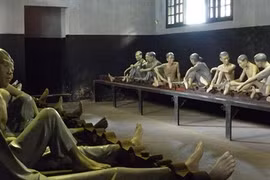 Exhibition showcases the brutality of wars