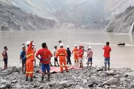 Myanmar: Death toll in jade mine landslide climbs to 113