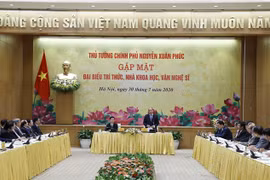 PM pledges favourable conditions for development of intellectuals 