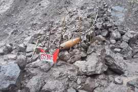 Quang Tri: Flooding unearths unexploded ordnance