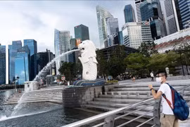 Singapore to enter third phase of reopening