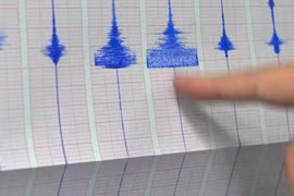 6.3 magnitude quake shakes Philippines 