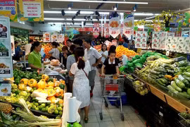 HCM City’s CPI inches up 0.06 percent in November