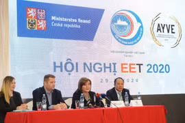 Czech Deputy PM values Vietnamese firms’ law-abiding awareness