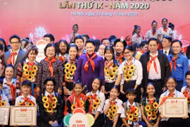 Outstanding children honoured at Hanoi ceremony
