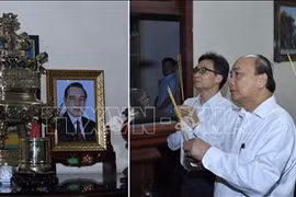 PM pays tribute to late Party, State leaders ahead of Tet