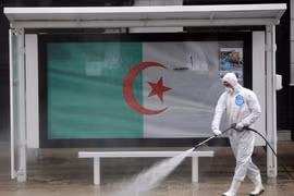 Vietnamese in Algeria urged to strictly follow anti-pandemic regulations