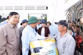 Prime Minister asks for efforts to stabilise livelihoods of flood-hit people