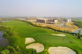 Three golf course projects approved