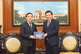 HCM City enhances cooperation with Laos, Hungary 