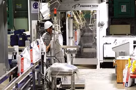 Cargill announces 28-million-USD animal nutrition plant in Dong Nai 