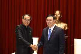 Hanoi commits to creating stable environment for Thai businesses