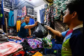 Indonesia’s capital city bans single-use plastic bags