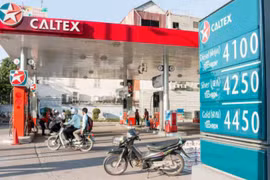 Petrol prices in Cambodia forecast to continue falling