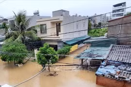 Heavy downpours wreak havoc in northern localities