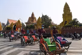 Cambodia extends travel ban on citizens from US, Iran, four EU nations