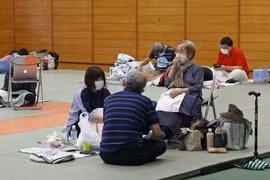 Two Vietnamese interns in Japan go missing in Typhoon Haishen