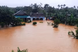 Disaster relief continues to head to central region