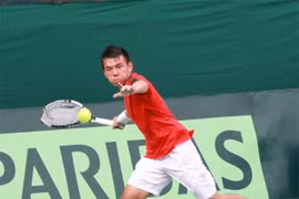 Vietnamese tennis player qualifies for Thailand F8 quarters