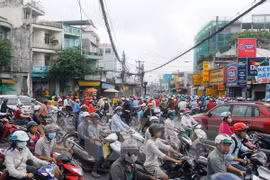 HCM City considers relocation of markets to ease traffic congestion