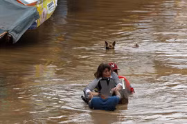 Typhoon Tembin leaves 200 deaths in Philippines 