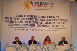 EU, ASEAN agree to resume FTA negotiations