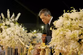 Thai royal agencies to be managed by King 