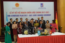 Vietnam, United Nations sign one strategic plan for 2017-2021