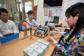 Reference exchange rate down 1 VND