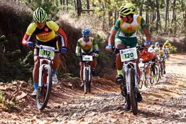 Int’l cycling tournament opens in Lam Dong