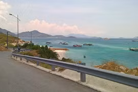 Provinces agree on coastal road