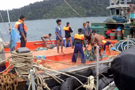 Myanmar expands search area for victims of missing plane