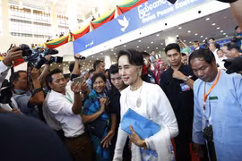 Myanmar’s peace conference extends for one more day