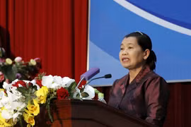 Vietnam, Cambodia hold people’s cooperation, friendship meeting