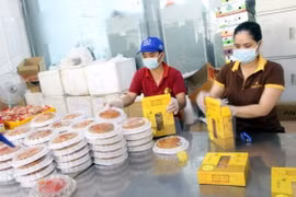HCM City checks food safety for Mid-Autumn Festival