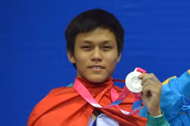 Vietnam win one more gold in weightlifting champs