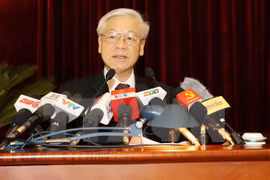 Party Central Committee’s 5th meeting closes