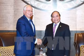 Prime Minister meets with Malaysian counterpart