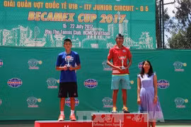 Vietnam wins men’s singles champs at int’l tennis tourney