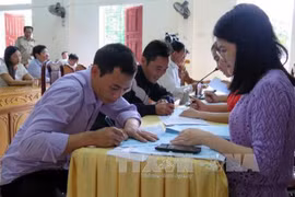 Thua Thien – Hue pays second-batch Formosa compensation to fishermen 