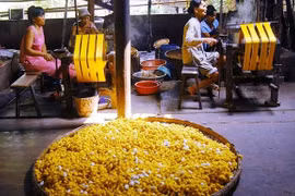 Vietnam silk yet to thread its way to world fame