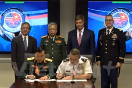 Vietnam-US defence dialogue takes place in Washington DC
