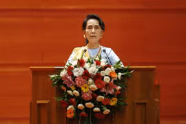 Myanmar kicks off second peace conference 